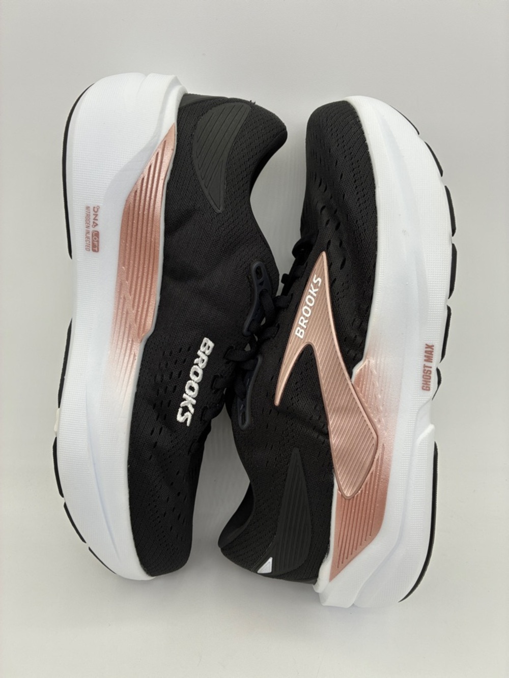Brooks Ghost Max 3 Womens Wide Black Rose Gold Running Shoes  |  Size:  8.5 (D) - Picture 7 of 14